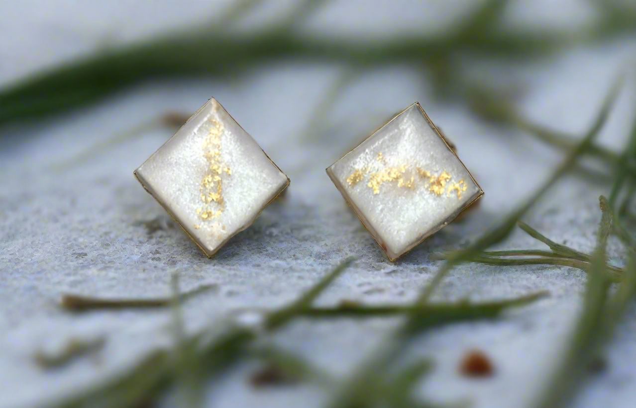 Earth and Èire Diamond Stud Earrings:  Quiet Frost